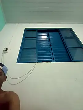 pirocudo121 online show from February 14, 2026, 7:16 am