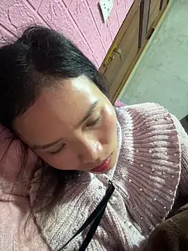 Yunzang online show from March 8, 2026, 2:10 pm