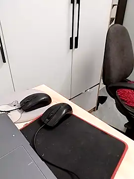 Snapshot of Tammy_meri chatting on March 5, 2026, 10:28 pm Tammy meri online show from March 5, 2026, 10:28 pm