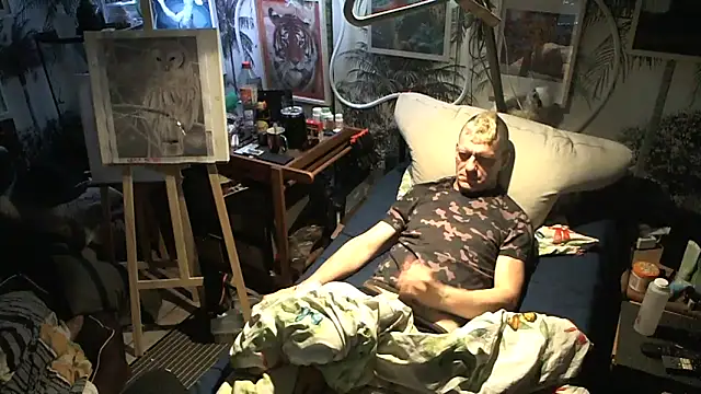 BOURBON77 online show from October 28, 2025, 7:45 am