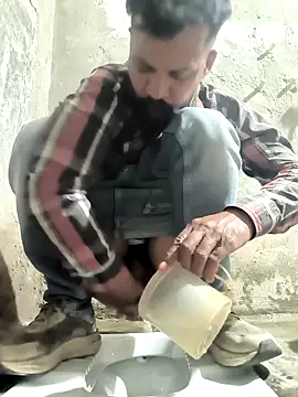 Hot-boss15 online show from April 1, 2026, 6:25 am