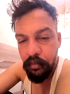 Hot-boss15 online show from April 26, 2026, 2:20 am