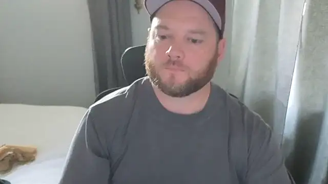 Snapshot of john_clarisa chatting on January 16, 2026, 5:11 am john clarisa online show from January 16, 2026, 5:11 am