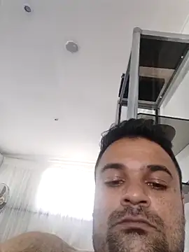 hornyCharlie69 online show from April 26, 2026, 10:46 am