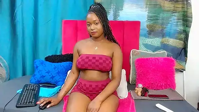 Snapshot of Lisa-001 chatting on April 11, 2026, 7:45 am Lisa-001 online show from April 11, 2026, 7:45 am