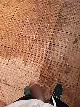 younggblackkCOCK19 online show from April 24, 2026, 8:00 pm