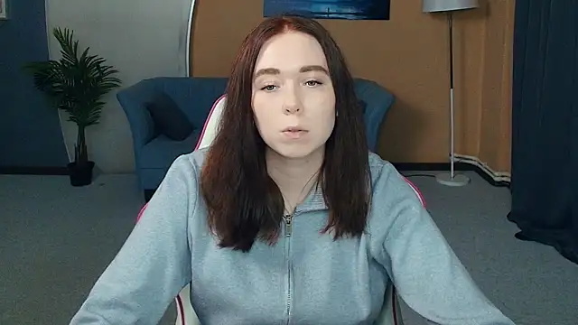 AddieOsler online show from May 10, 2026, 7:41 pm