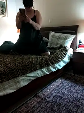 Snapshot of Nina_relax chatting on February 14, 2026, 6:15 pm Nina relax online show from February 14, 2026, 6:15 pm