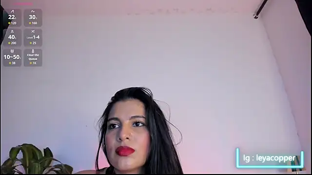 Leyacopper  online show from July 27, 2026, 11:23 pm