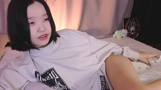 Snapshot of dreamSuaa chatting on February 6, 2026, 8:51 am dreamSuaa online show from February 6, 2026, 8:51 am