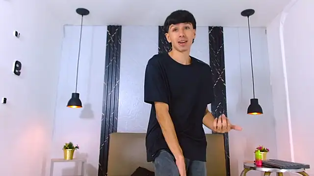 Snapshot of LaPantera_Rosa chatting on November 5, 2025, 7:47 pm LaPantera Rosa online show from November 5, 2025, 7:47 pm