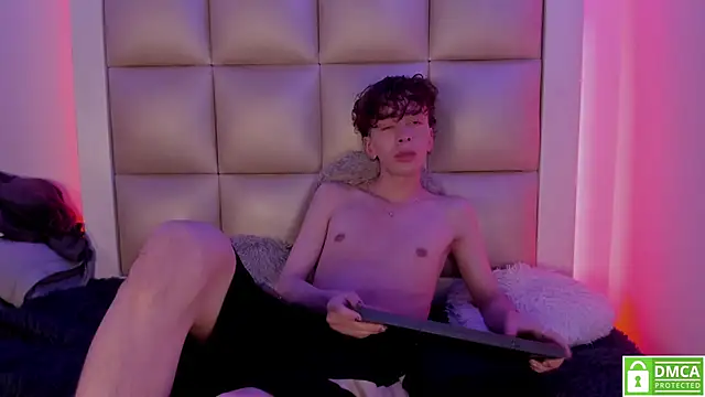 Snapshot of Genesis_ask chatting on February 22, 2026, 6:02 am Genesis ask online show from February 22, 2026, 6:02 am