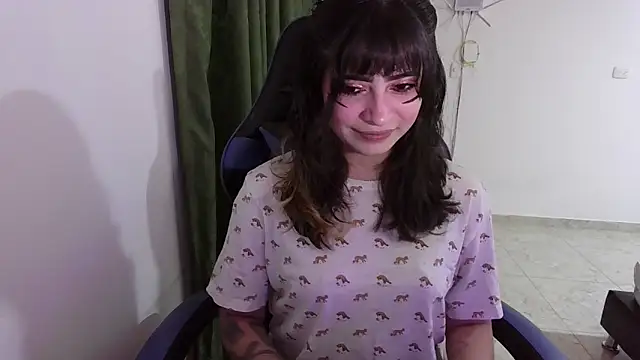 Annagoth  online show from October 28, 2025, 12:47 am