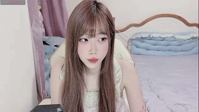Vivian-88 online show from July 28, 2026, 2:35 pm