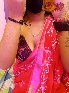 menaxi-baby7 online show from February 9, 2026, 10:14 pm