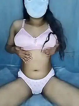 Snapshot of Cutie_Miya chatting on March 20, 2026, 3:17 pm Cutie Miya online show from March 20, 2026, 3:17 pm