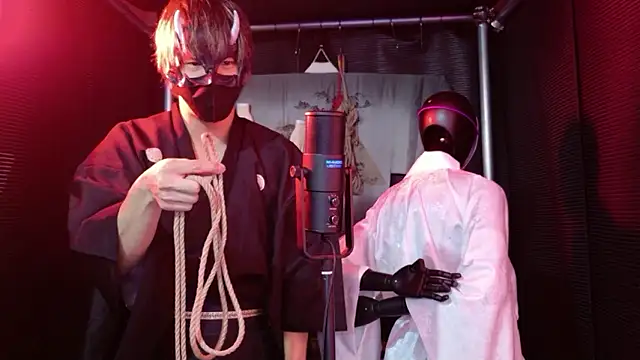 Onitaro jp online show from November 9, 2025, 3:27 am