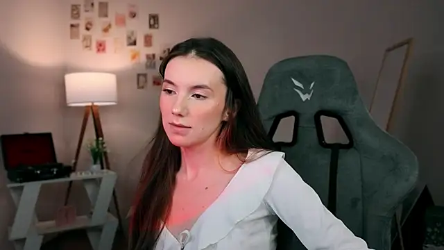 yourfrenchteacher online show from December 5, 2025, 4:21 am