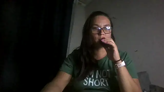 Snapshot of lilMissMarli chatting on April 11, 2026, 5:39 pm lilMissMarli online show from April 11, 2026, 5:39 pm