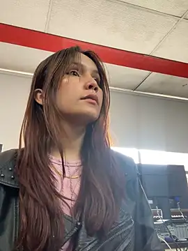 Snapshot of just-daph chatting on October 29, 2025, 2:41 pm just-daph online show from October 29, 2025, 2:41 pm