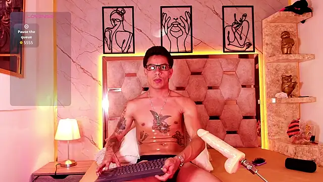 Andrew Haalls online show from April 23, 2026, 8:55 pm