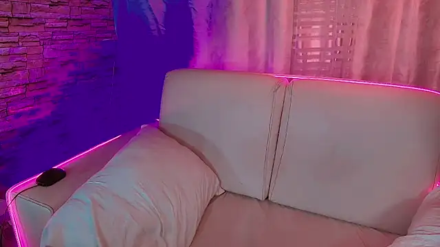 xPrincessGirl online show from November 12, 2025, 5:30 am