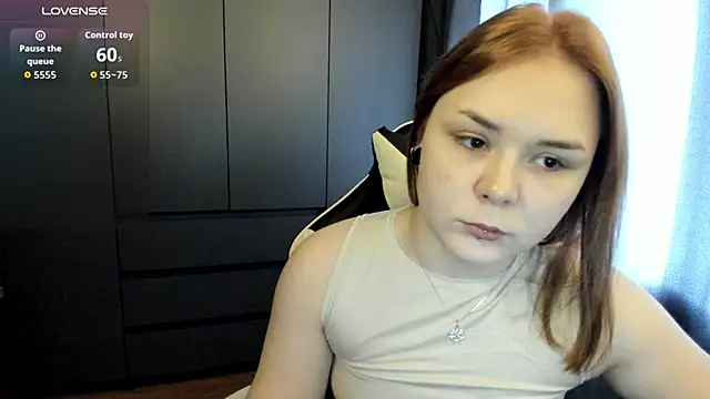 sophia lix online show from March 6, 2026, 3:58 am