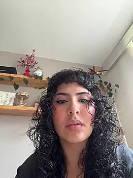 Snapshot of SugarTroubl33 chatting on July 23, 2026, 2:48 pm SugarTroubl33 online show from July 23, 2026, 2:48 pm