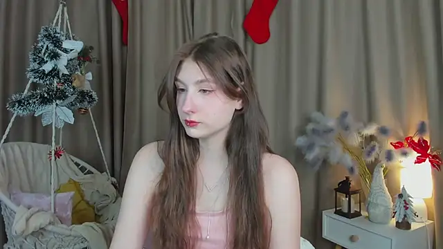 May Yam online show from January 14, 2026, 1:11 am