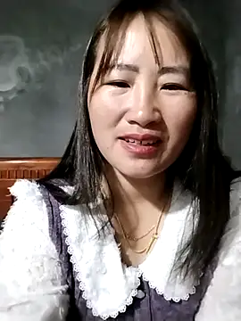 emini-xx online show from February 9, 2026, 12:36 am