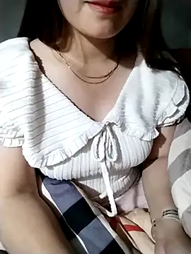 emini-xx online show from March 13, 2026, 2:23 pm