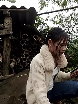 Snapshot of doggy-00 chatting on January 16, 2026, 6:50 am doggy-00 online show from January 16, 2026, 6:50 am