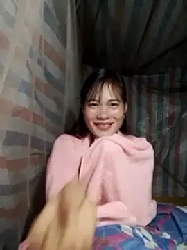 Snapshot of doggy-00 chatting on January 17, 2026, 10:02 pm doggy-00 online show from January 17, 2026, 10:02 pm