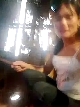 Snapshot of doggy-00 chatting on March 16, 2026, 4:29 am doggy-00 online show from March 16, 2026, 4:29 am