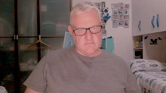 Diegoriv71 online show from July 3, 2026, 10:16 pm