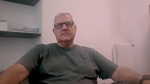 Diegoriv71 online show from July 28, 2026, 1:21 pm