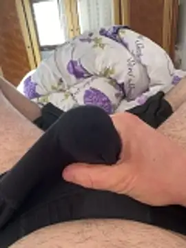 zamazingoo27 online show from April 14, 2026, 5:24 am