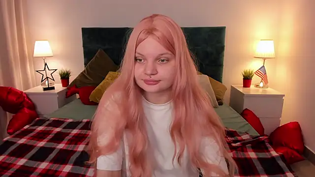 babyyullii online show from February 24, 2026, 5:16 am