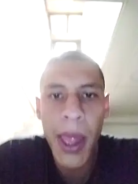 Snapshot of Yordiparra chatting on April 5, 2026, 5:54 pm Yordiparra online show from April 5, 2026, 5:54 pm