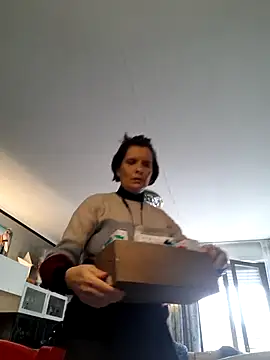 Piediniecollant online show from March 5, 2026, 11:17 am