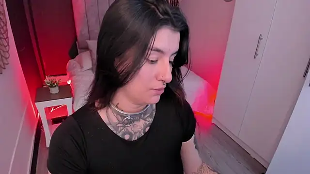Snapshot of mia_jagger chatting on June 3, 2026, 8:03 pm mia jagger online show from June 3, 2026, 8:03 pm