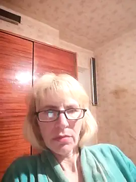Georgette466 online show from May 17, 2026, 5:42 pm