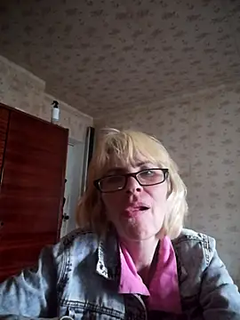 Georgette466 online show from May 27, 2026, 4:26 pm