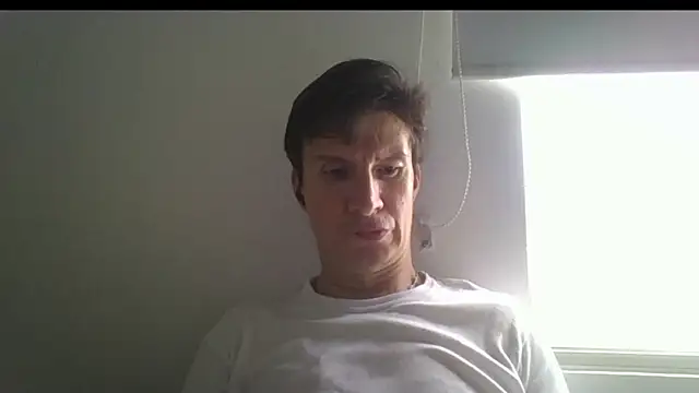 carliesexyman online show from November 10, 2025, 2:49 pm