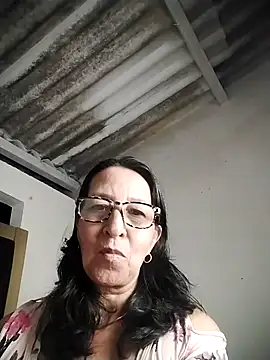 MaryHottiee online show from December 3, 2025, 1:46 am