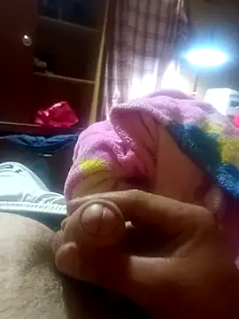 Snapshot of calitox1995 chatting on November 27, 2025, 8:38 am calitox1995 online show from November 27, 2025, 8:38 am