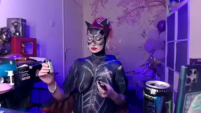 DaniDoodles420 online show from April 28, 2026, 10:15 pm