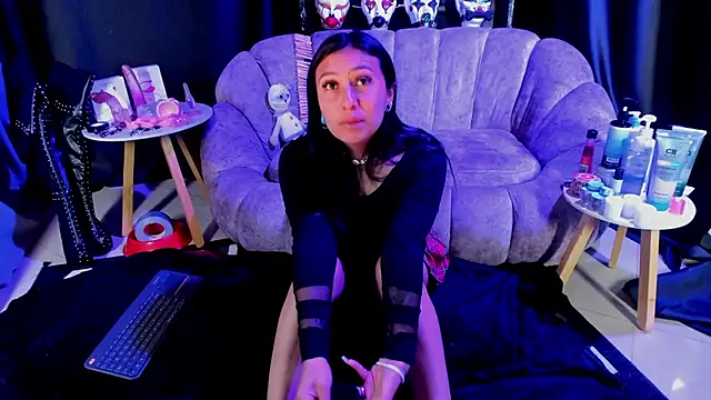 Snapshot of DalilaMoonstone chatting on November 24, 2025, 7:02 pm DalilaMoonstone online show from November 24, 2025, 7:02 pm