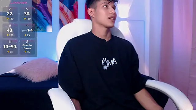 KamiSuarez online show from March 17, 2026, 6:22 pm