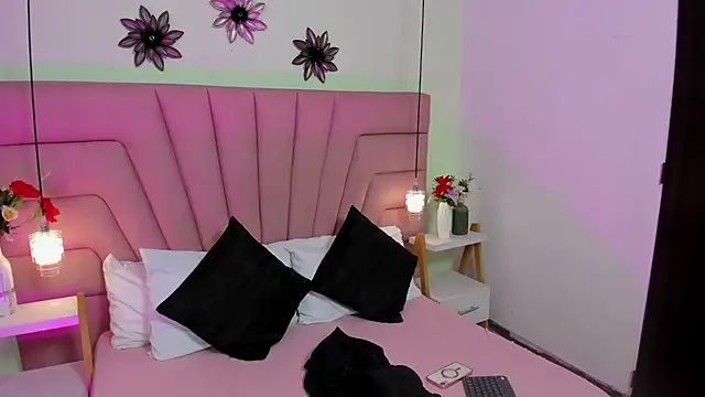 Kim Luna1 online show from February 23, 2026, 3:04 am